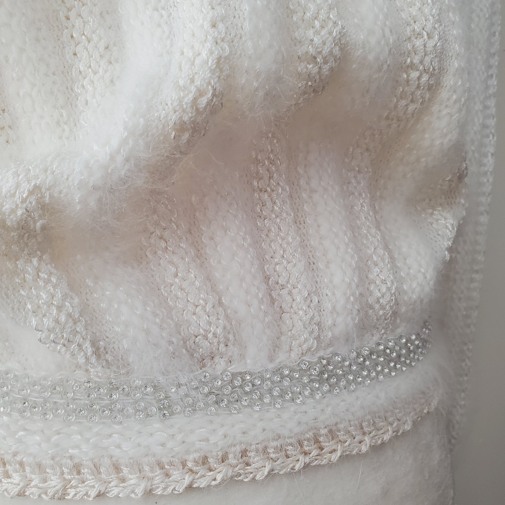 Antonella Preve Angora Silk Embellished Cardigan - Picture 11 of 14
